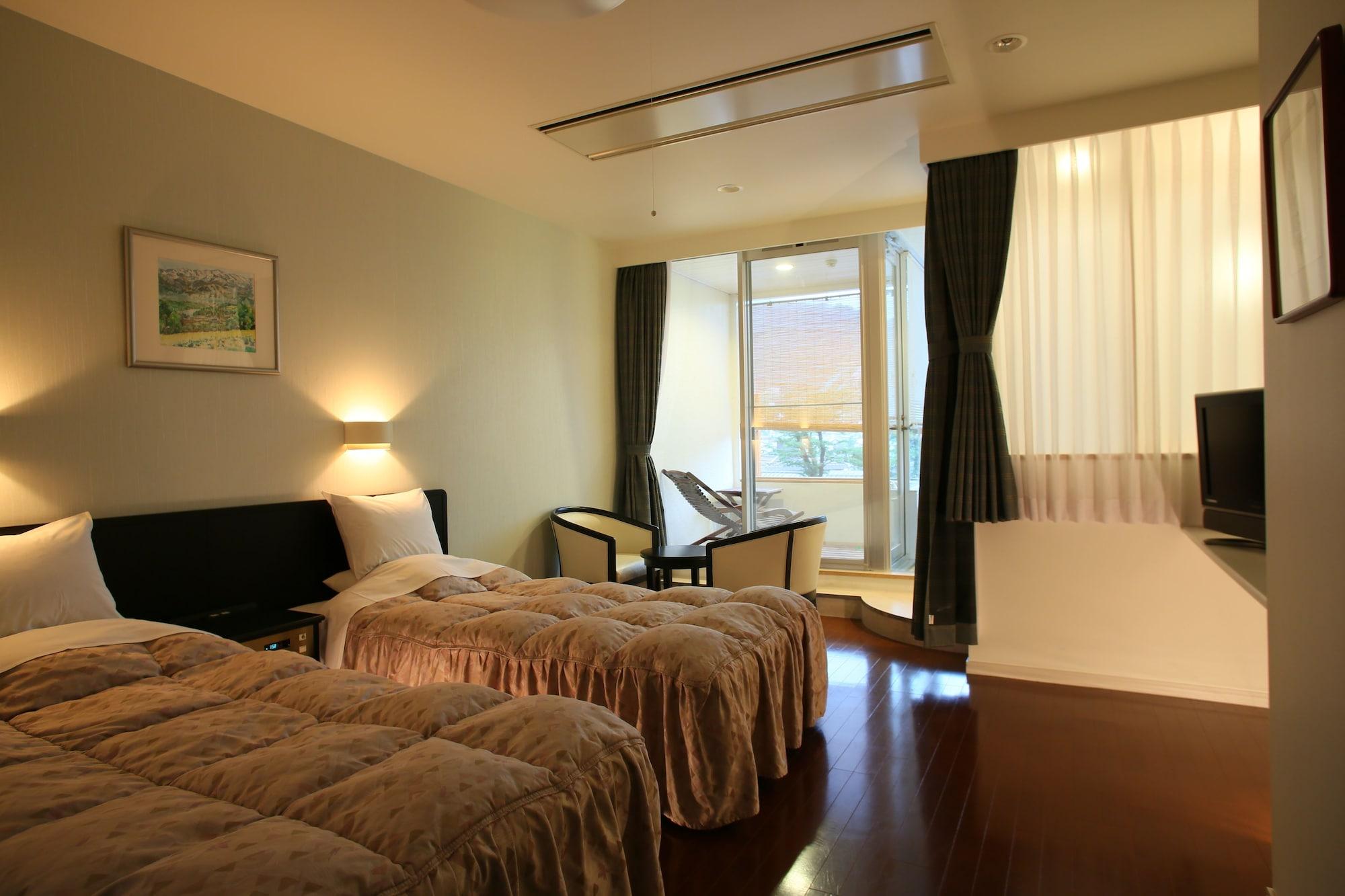 Nozawa Grand Hotel Exterior photo